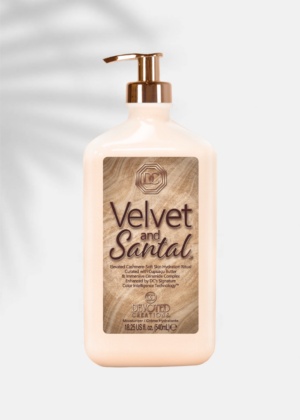 VELVET AND SANTAL MOISTURIZER